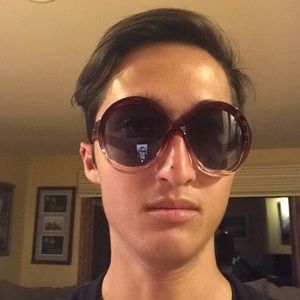 Meet your Posher, Conor